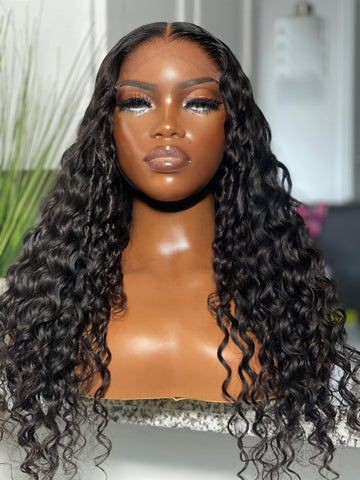 CustomCrowns “ B E L L A “