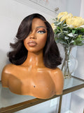 SIDE PART SHORT BOB (VERY FULL)