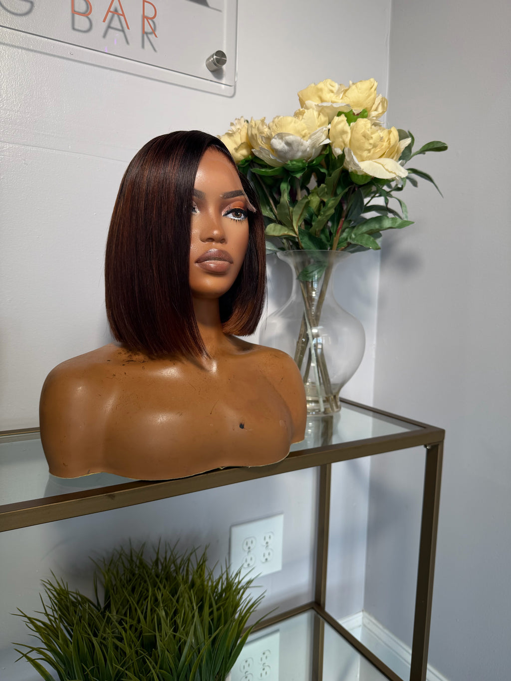 HIGHLIGHT MIX (CINNAMON/AUBURN) BOB BRAND NEW LACE 5x5